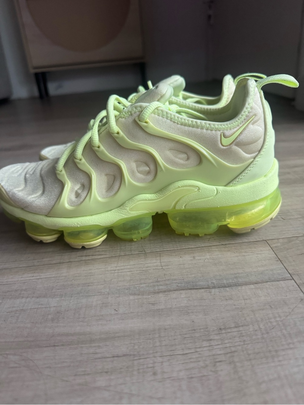 Nike Air VaporMax Plus Barely Volt / Volt Women’s Size 7.5